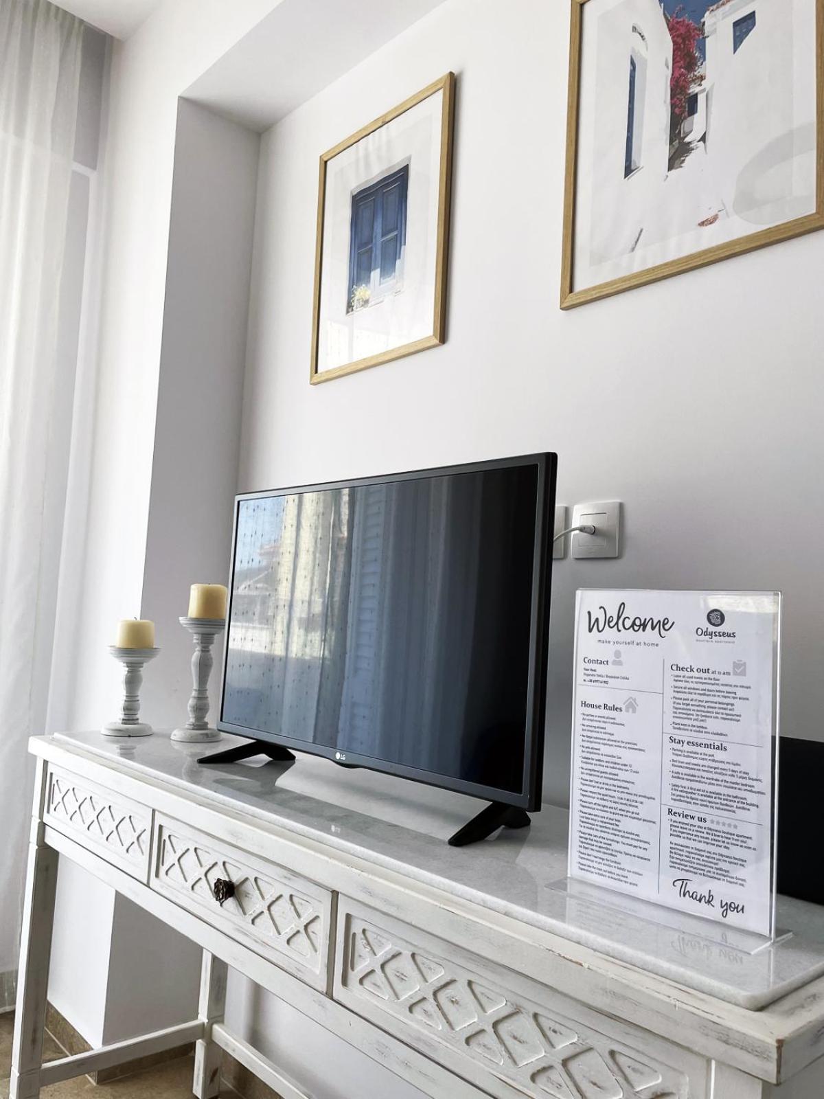 Odysseus Boutique Apartment Эрмиони Экстерьер фото