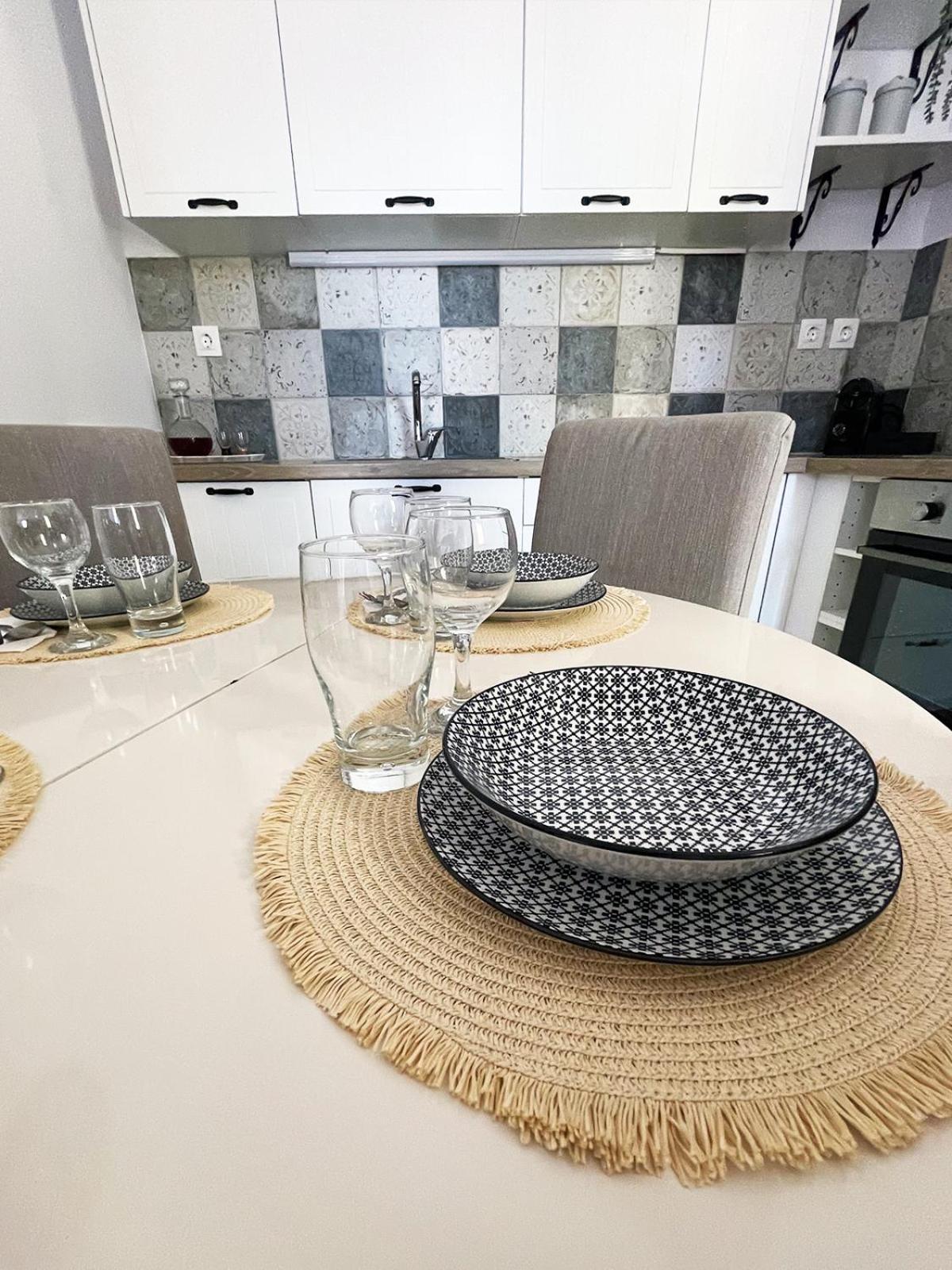 Odysseus Boutique Apartment Эрмиони Экстерьер фото